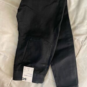 High Rise Black Jeggings